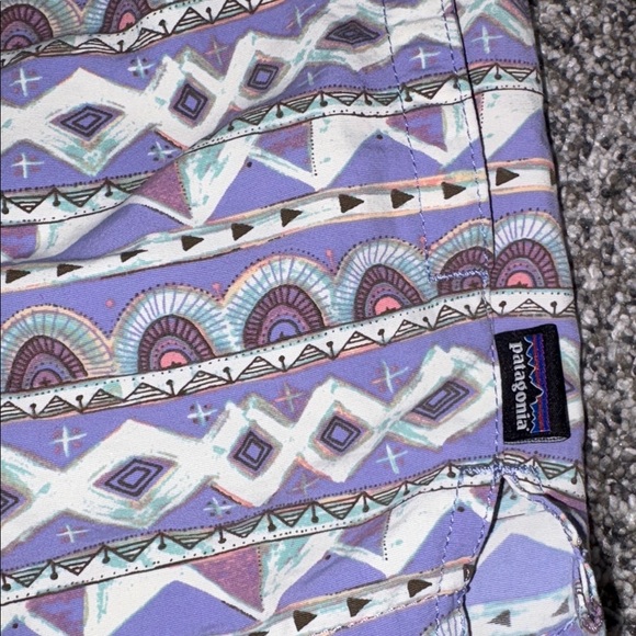 Patagonia Women's Barely Baggies™ Shorts - 2½ in Valengeo - Picture 3 of 5